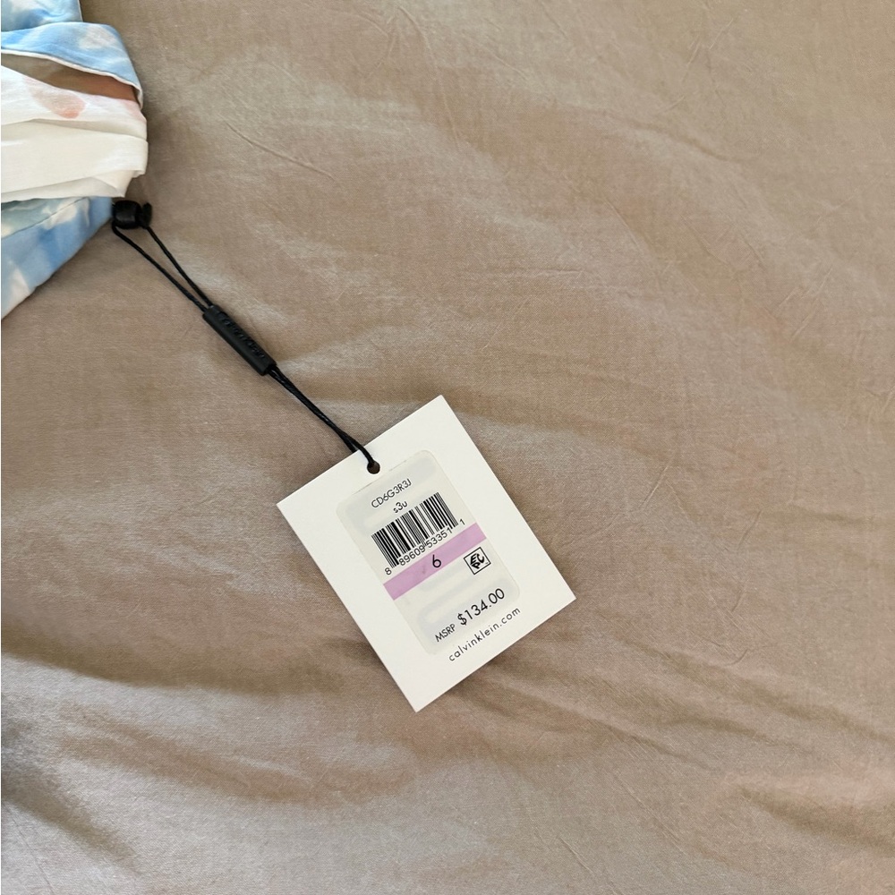 Floral Calvin Klein Dress - Picture 4 of 4